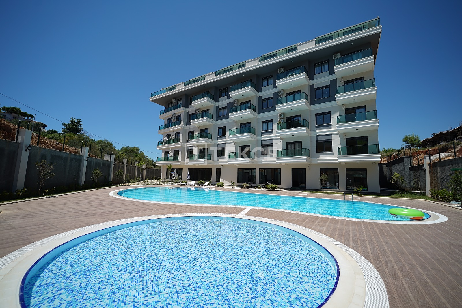 ayt-04842-city-view-flat-for-sale-in-alanya-antalya-te