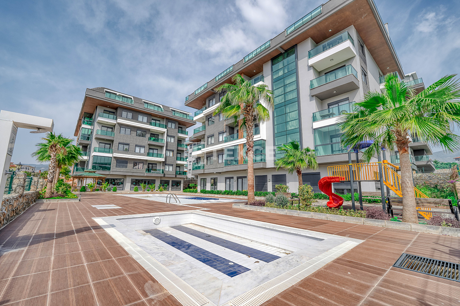 ayt-04843-furnished-apartment-for-sale-in-a-pool-complex-in-oba-alanya-te