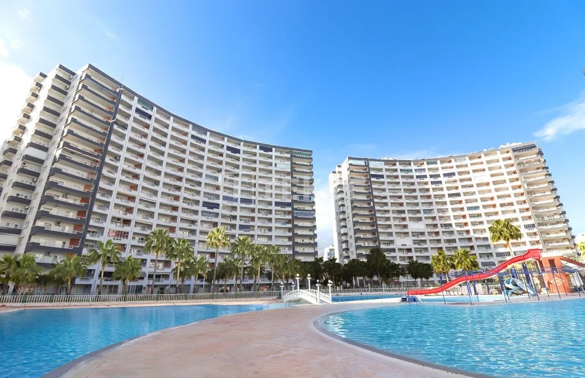 cov-00265-beachfront-apartment-in-mersins-popular-project-flamingo-4-te (4)