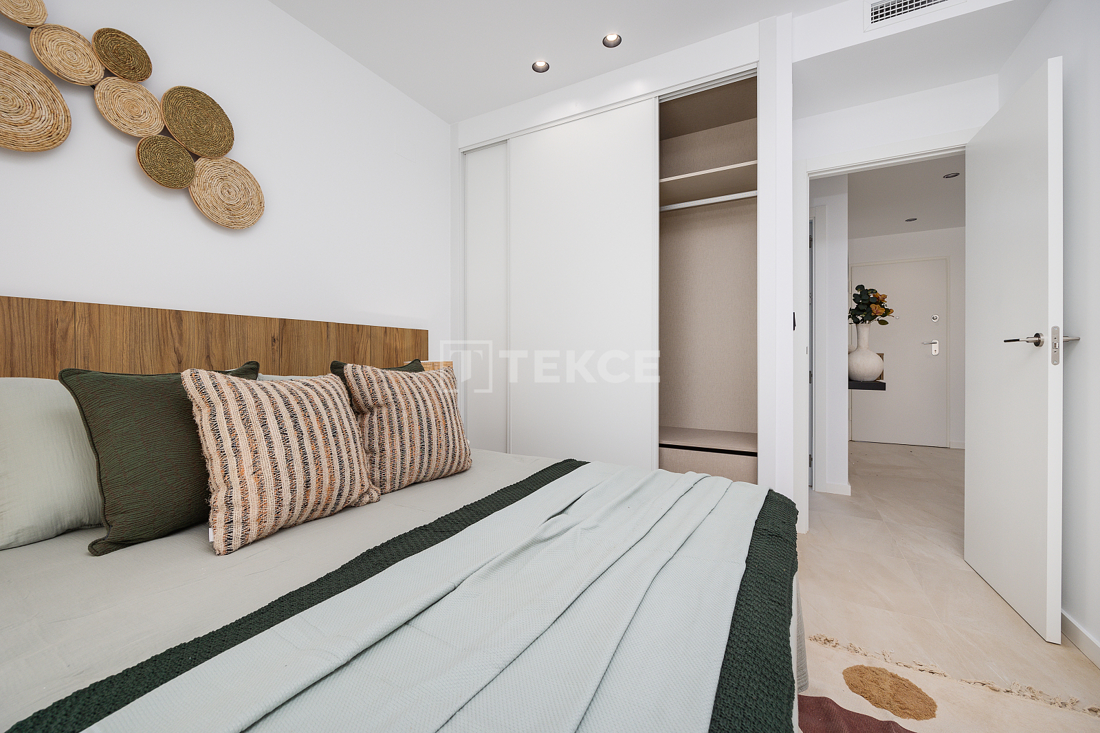 rmu-00211-chic-golf-apartments-with-incredible-views-in-los-alcazares-te (16)