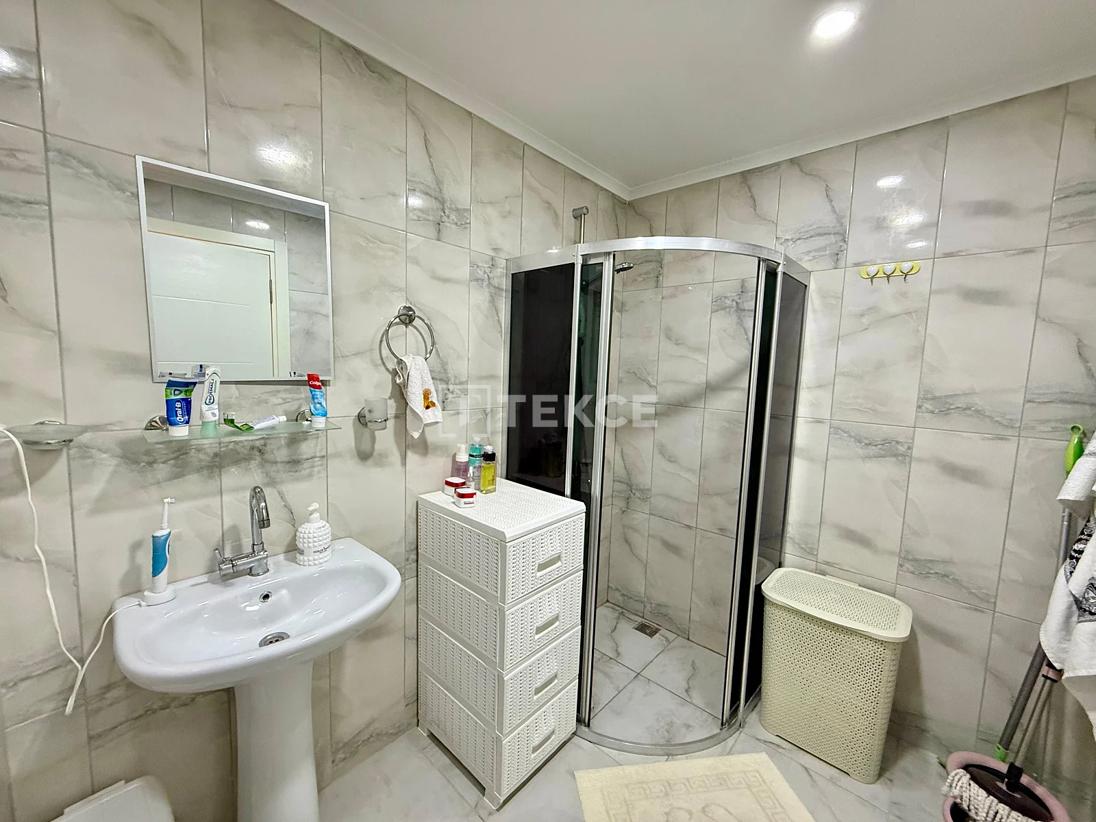 ayt-04894-furnished-apartment-for-sale-in-a-complex-with-pool-in-alanya-turkey-te (11)
