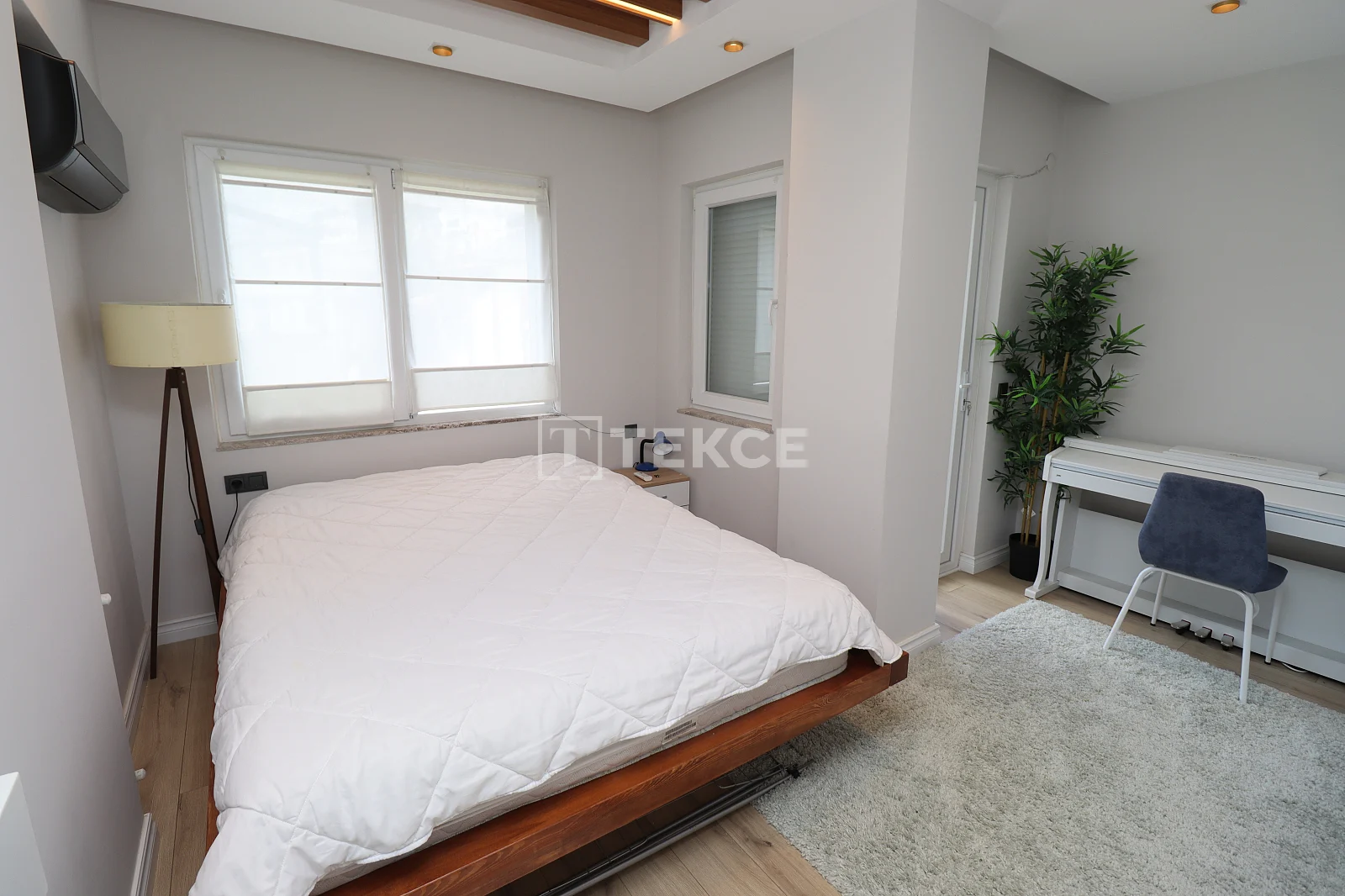 ayt-04997-renovated-2-bed-apartment-in-a-complex-with-pool-in-lara-antalya-te (12)