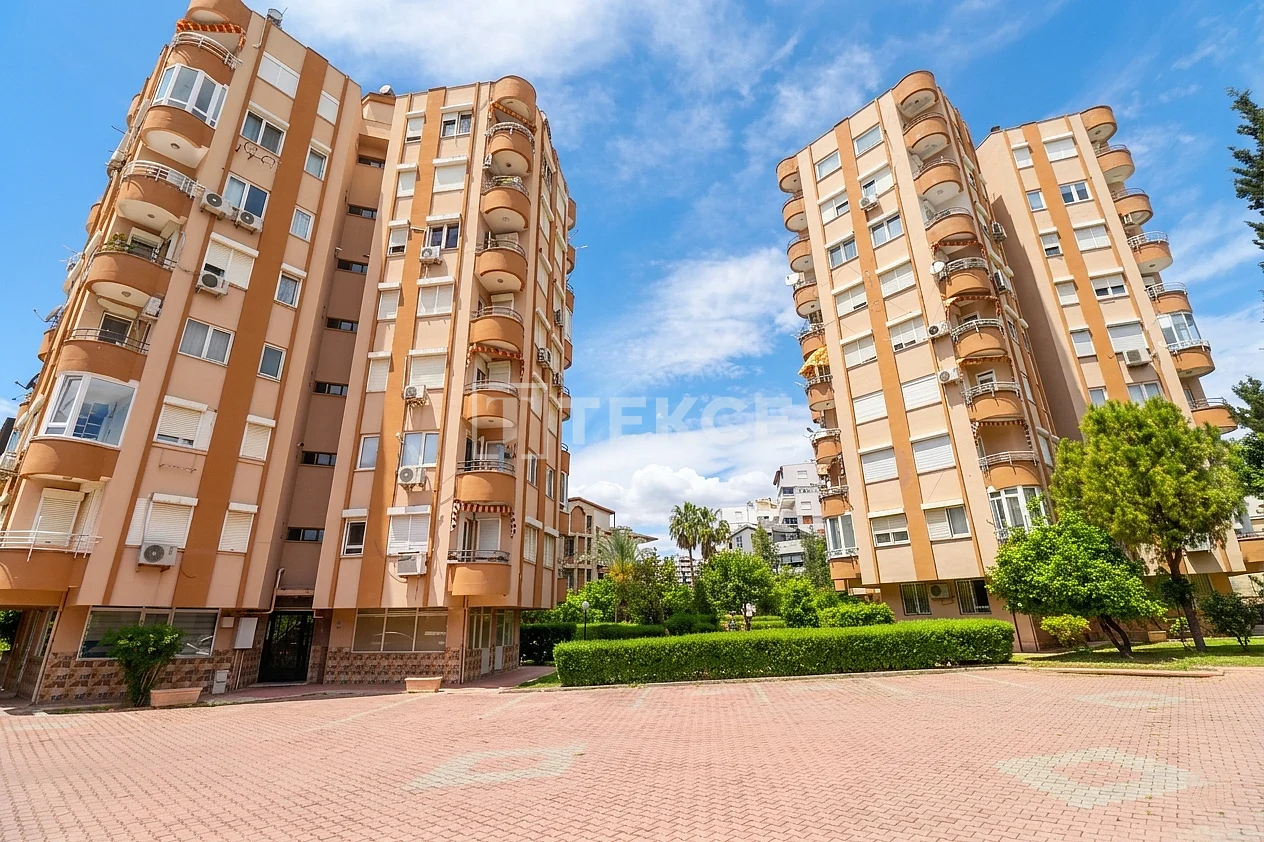ayt-04997-renovated-2-bed-apartment-in-a-complex-with-pool-in-lara-antalya-te (2)